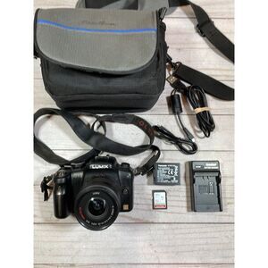 Panasonic DMC-G10 Digital Camera Black w/ Lens,‎ Battery, Charger, Case